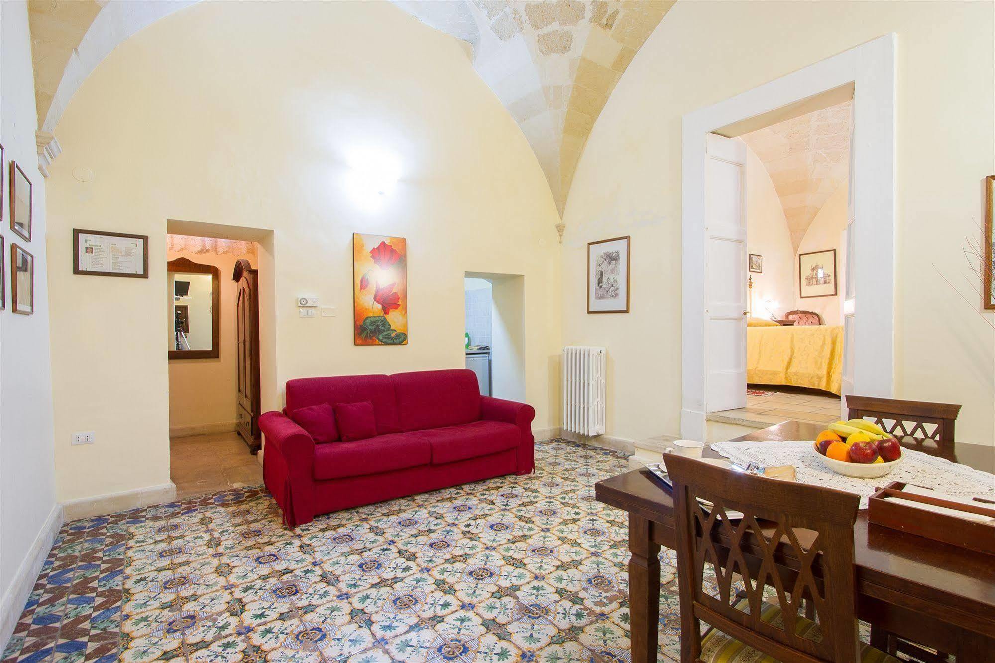 B&B Casa Li Santi Lecce Exterior photo